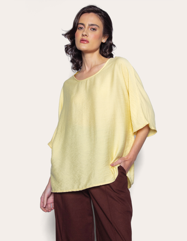 Blusa 3/4 ampla  Amarelo claro