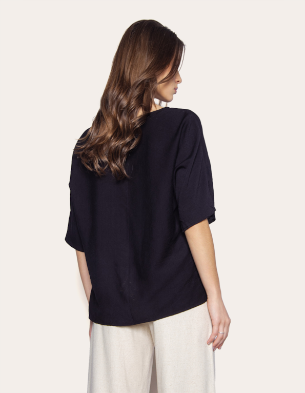 Blusa 3/4 ampla  Preto