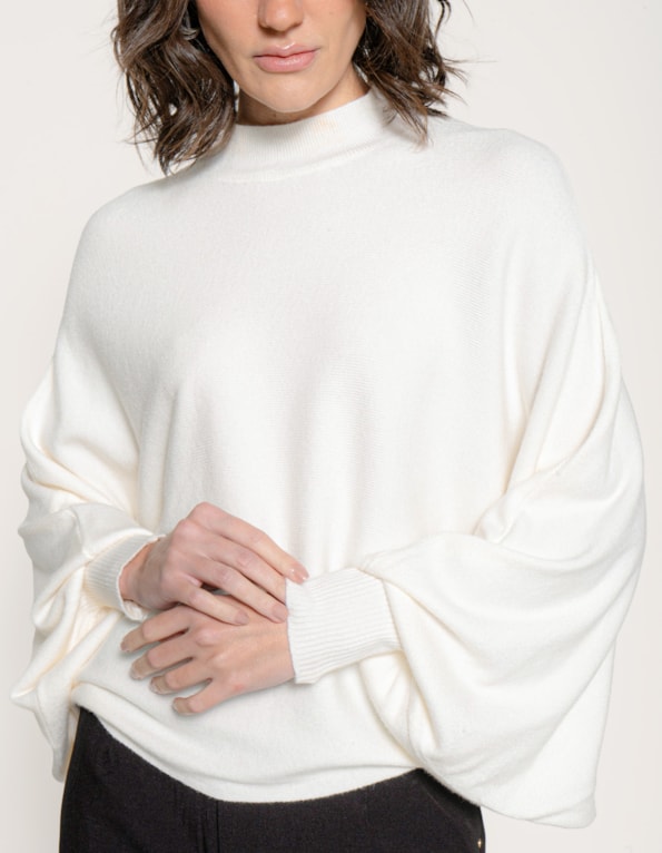 Blusa ampla tricot manga morcego Off white
