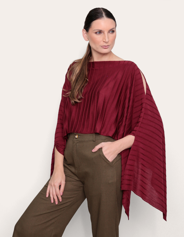 Blusa Assimétrica Neo-Romântica – Vinho Texturizado