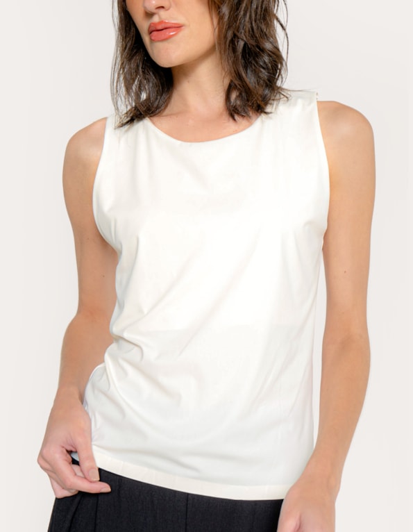 Blusa cavada basic Off white