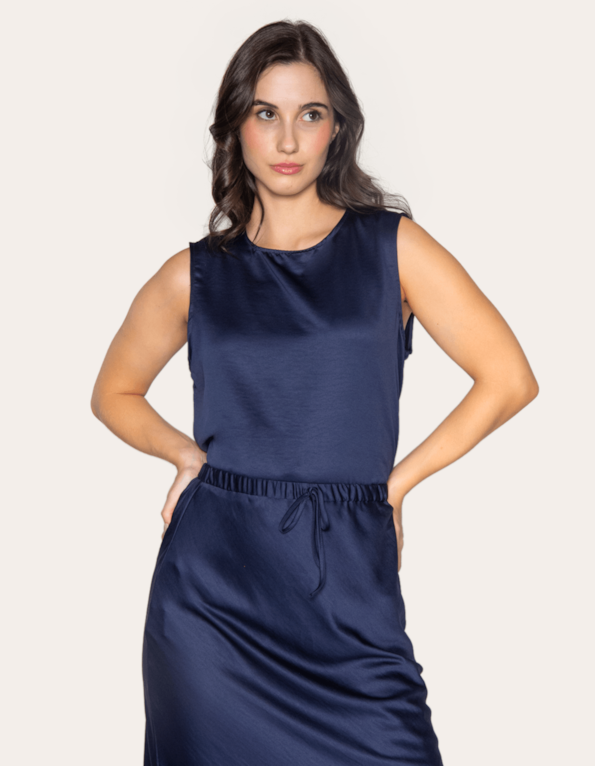 Blusa cavada cetim Marinho