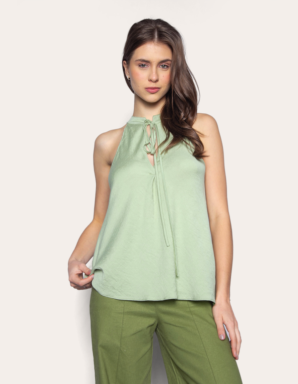 Blusa cavada decote amarracao Verde claro