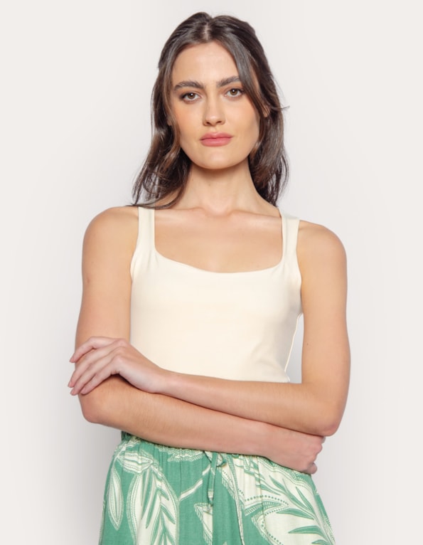 Blusa cavada decote quadrado Off white