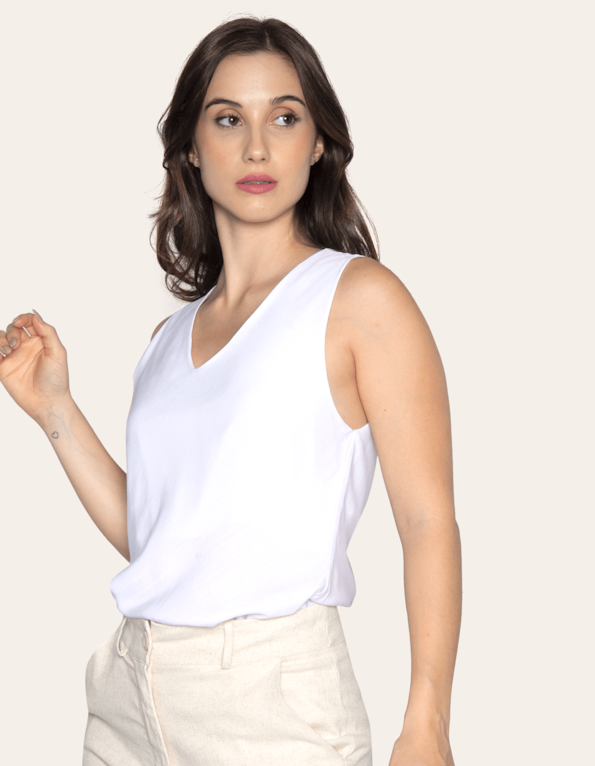 Blusa cavada decote v Branco