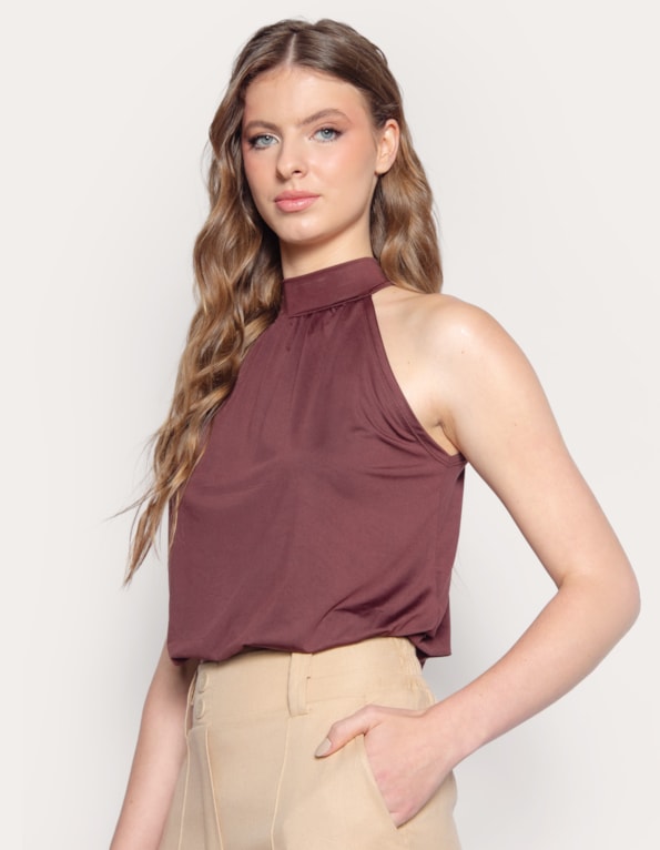 Blusa cavada gola alta Marrom escuro