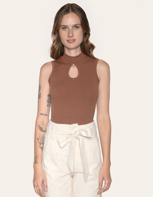 Blusa cavada gota Chocolate