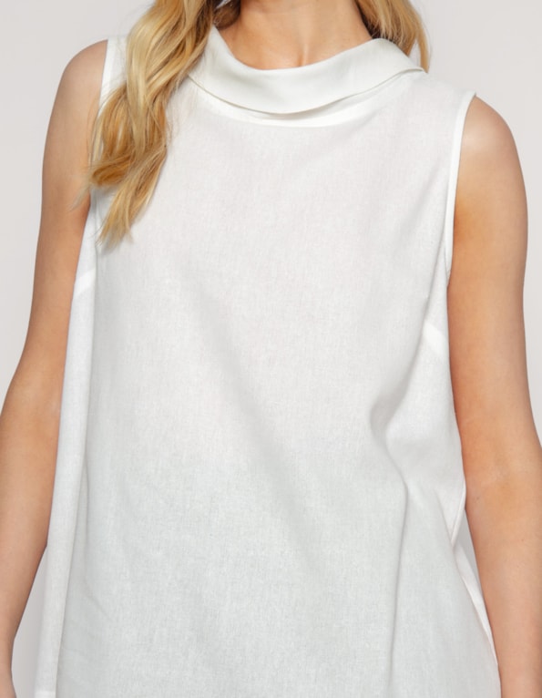 Blusa cavada linho blend