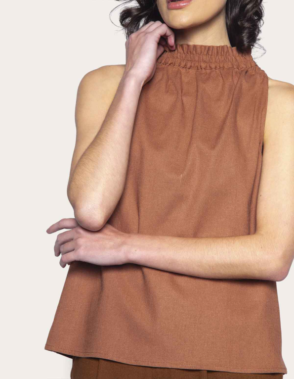 Blusa cavada linho blend Marrom