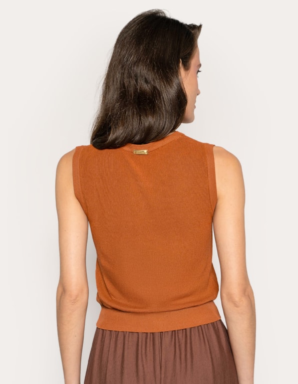 Blusa cavada tricot