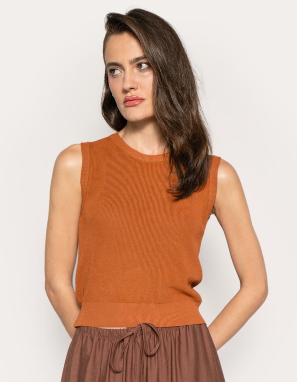 Blusa cavada tricot