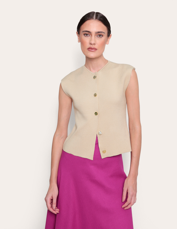 Blusa cavada tricot com botões