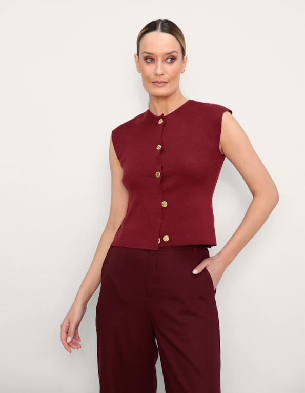 Blusa cavada tricot com botões