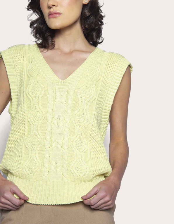 Blusa cavada tricot decote v  Amarelo