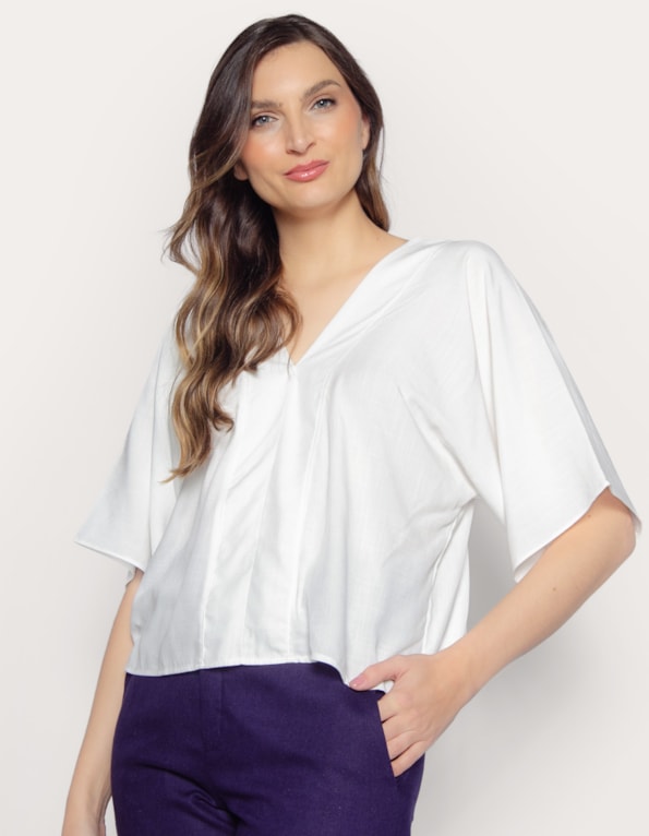 Blusa cropped ampla 
