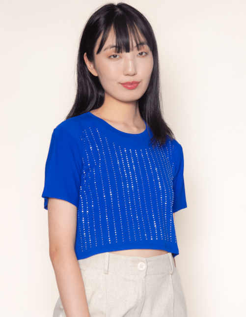 Blusa cropped aplicação Azul klein