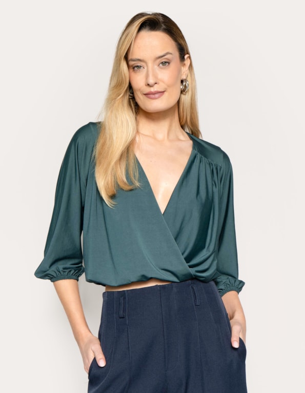 Blusa cropped cache-coeur