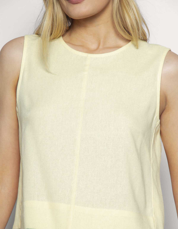 Blusa cropped cavada linho blend Amarelo claro