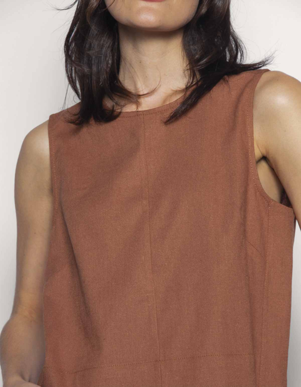 Blusa cropped cavada linho blend Marrom