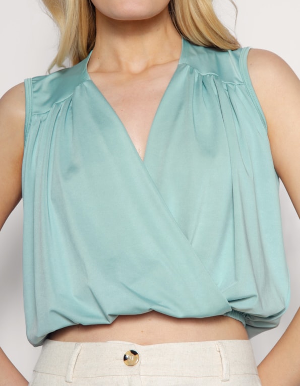 Blusa cropped envelope Verde claro