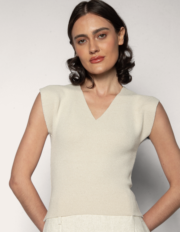 Blusa cropped tricot