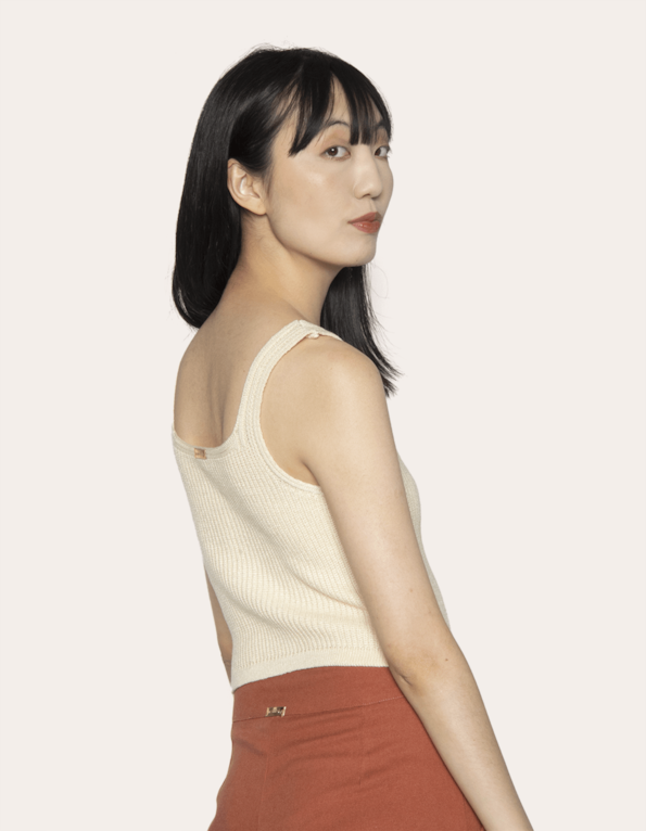 Blusa cropped tricot