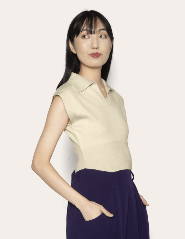 Blusa cropped tricot