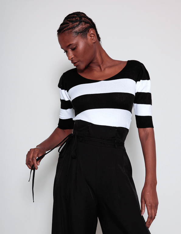 Blusa cropped tricot bicolor Preto/branco