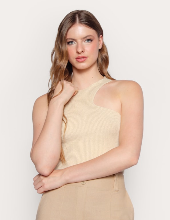 Blusa cropped tricot detalhe cava