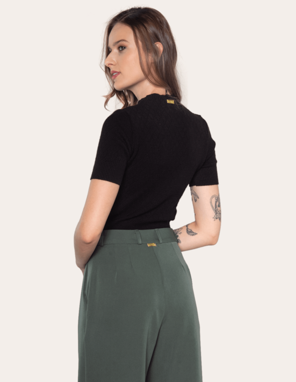 Blusa cropped tricot trança Preto