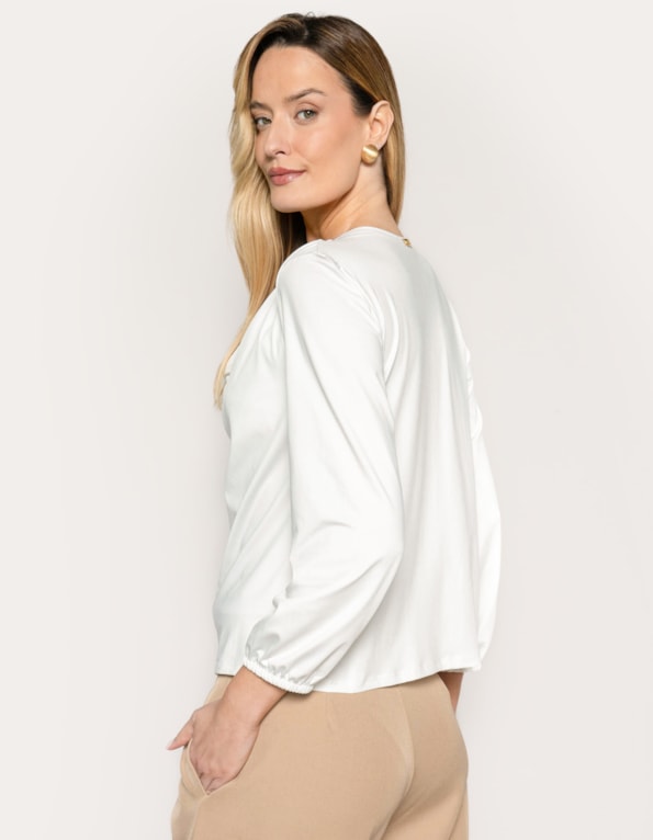 Blusa decote degage