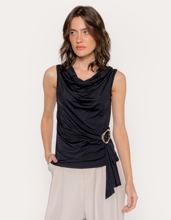 Blusa gola degage fivela lateral Preto