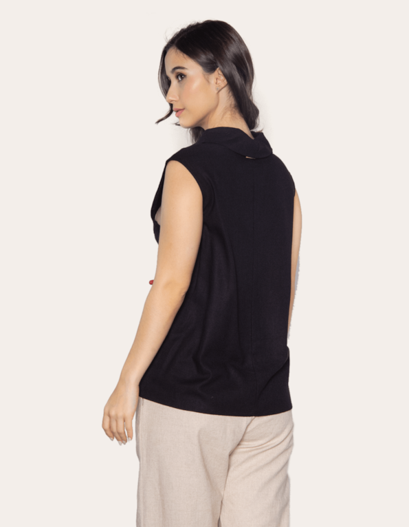 Blusa golão linho blend Preto