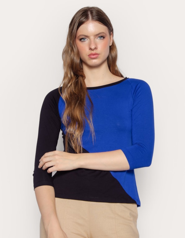 Blusa manga 3/4 bicolor Az klein/preto