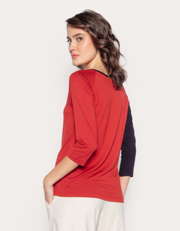 Blusa manga 3/4 bicolor Vermelho/preto