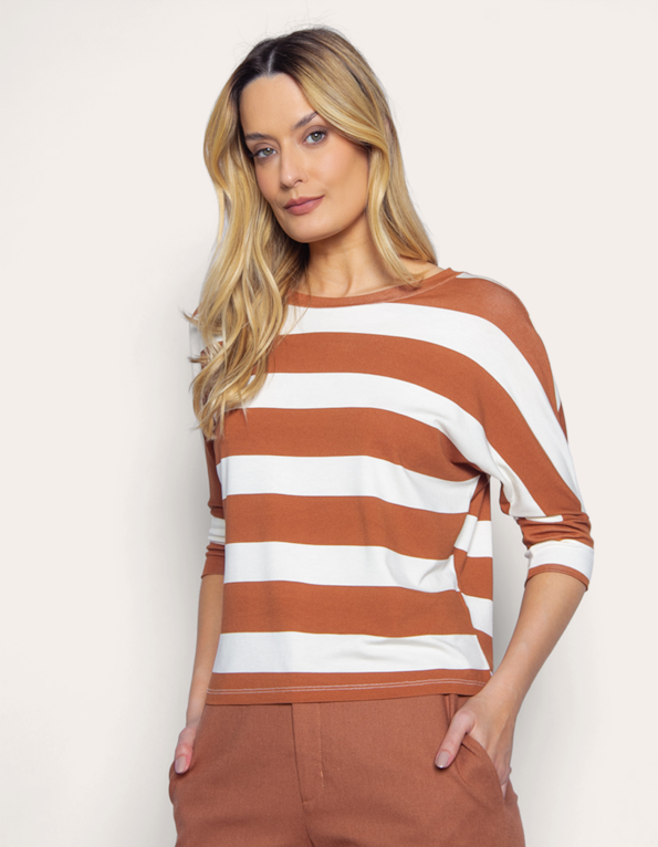 Blusa manga 3/4 listrada Marrom medio/off white