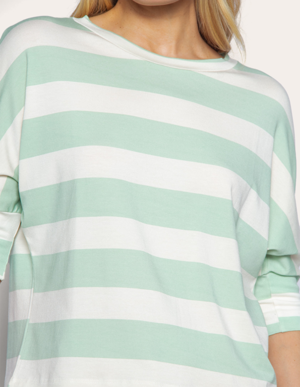 Blusa manga 3/4 listrada Verde claro/off white