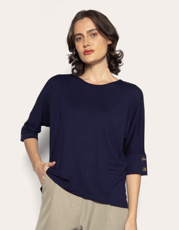 Blusa manga 3/4 punho botão lisa Marinho