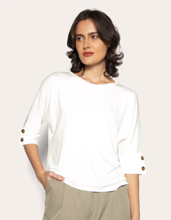 Blusa manga 3/4 punho botão lisa Off white