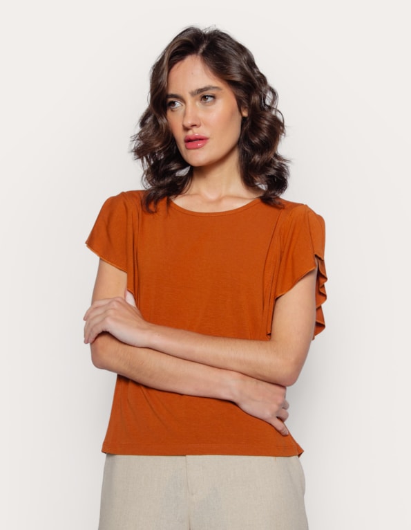 Blusa manga curta babado