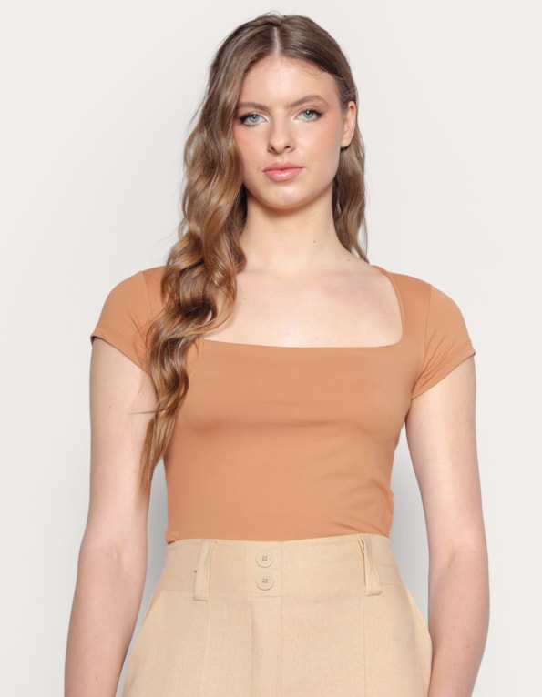 Blusa manga curta decote quadrado Bege medio