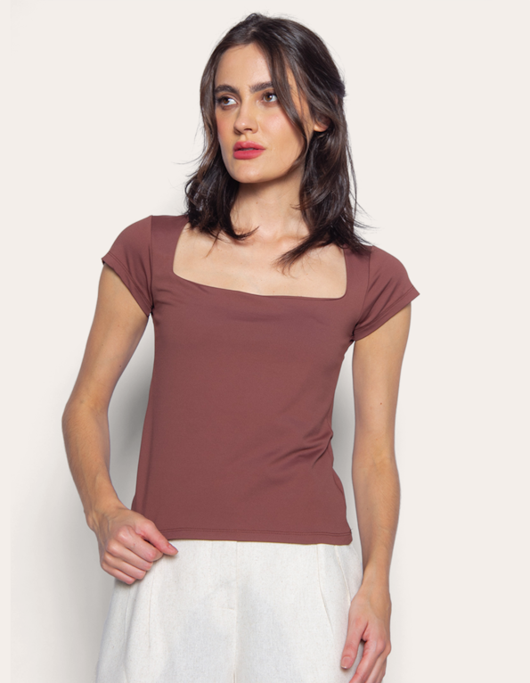 Blusa manga curta decote quadrado Marrom