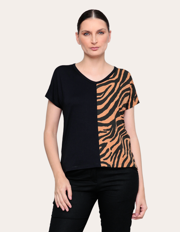 Blusa manga curta decote v mix zebra