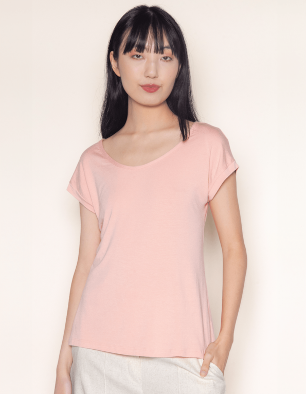Blusa manga curta detalhe costas Rose