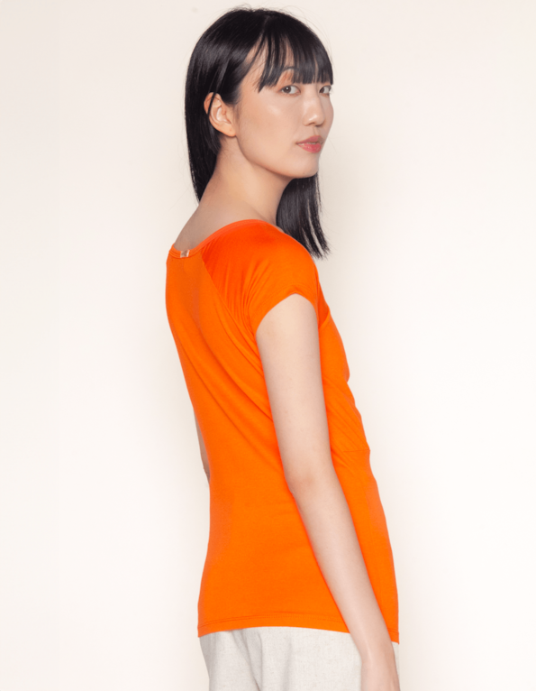 Blusa manga curta galão franzido decote Damasco