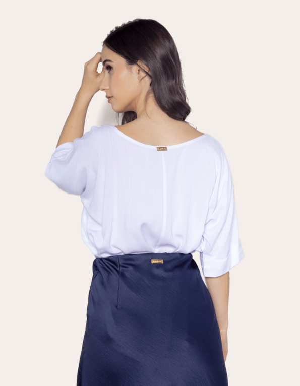 Blusa manga curta gola v Branco