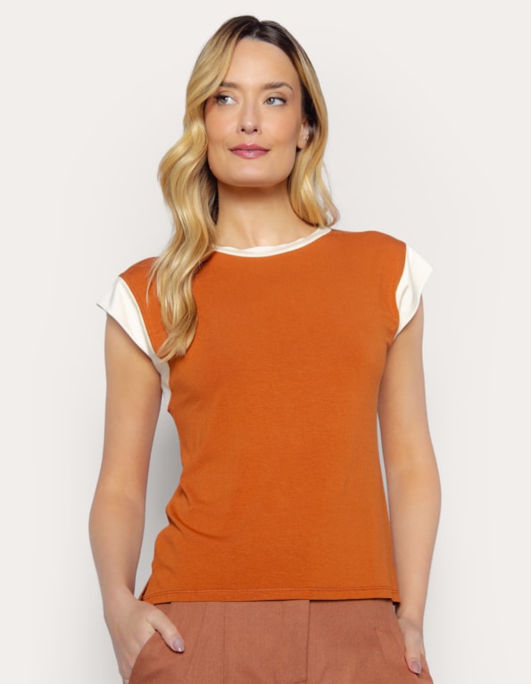 Blusa manga curta japonesa bicolor Marrom medio/bege claro