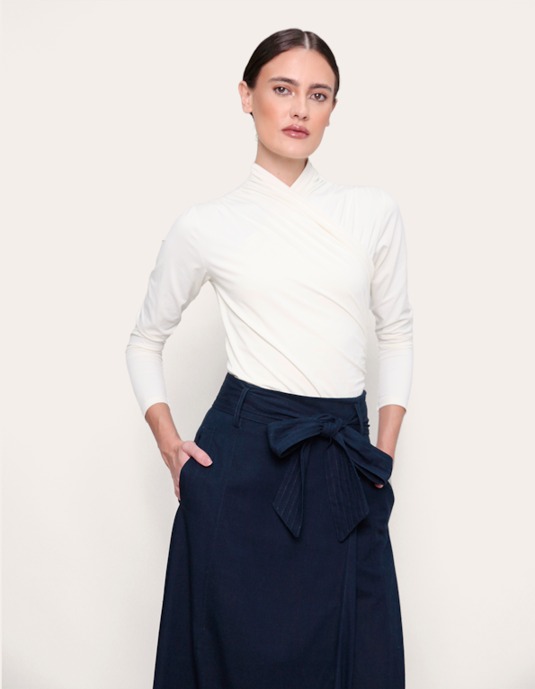 Blusa manga longa drapeada