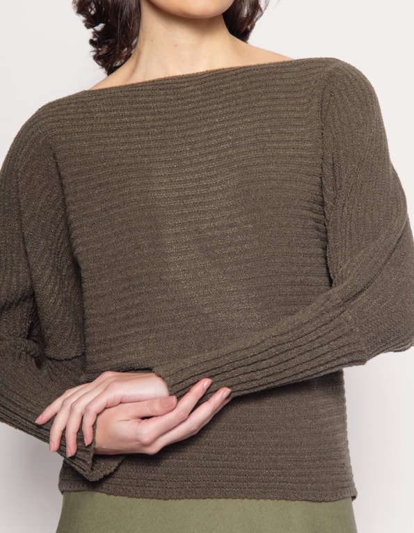 Blusa manga longa morcego Oliva