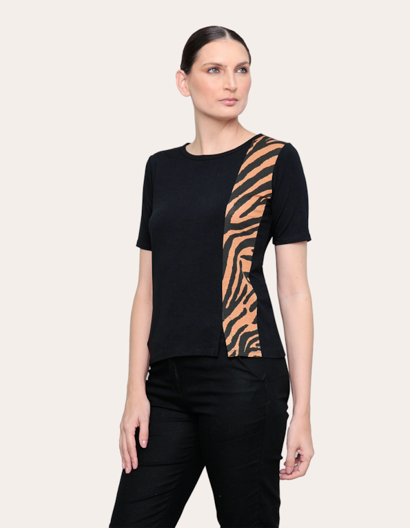 Blusa recorte lateral zebra